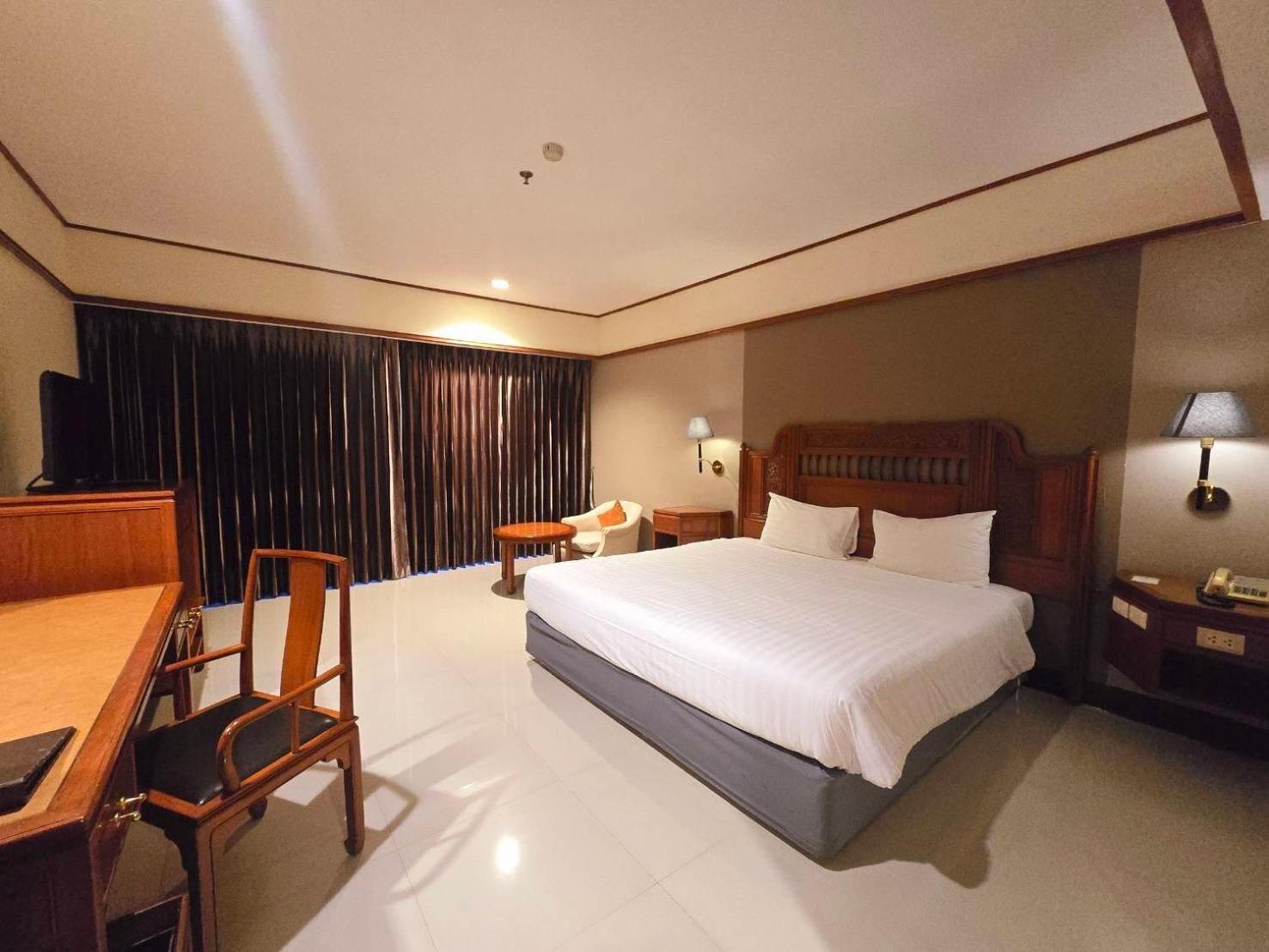 Loei Palace Hotel Exterior foto